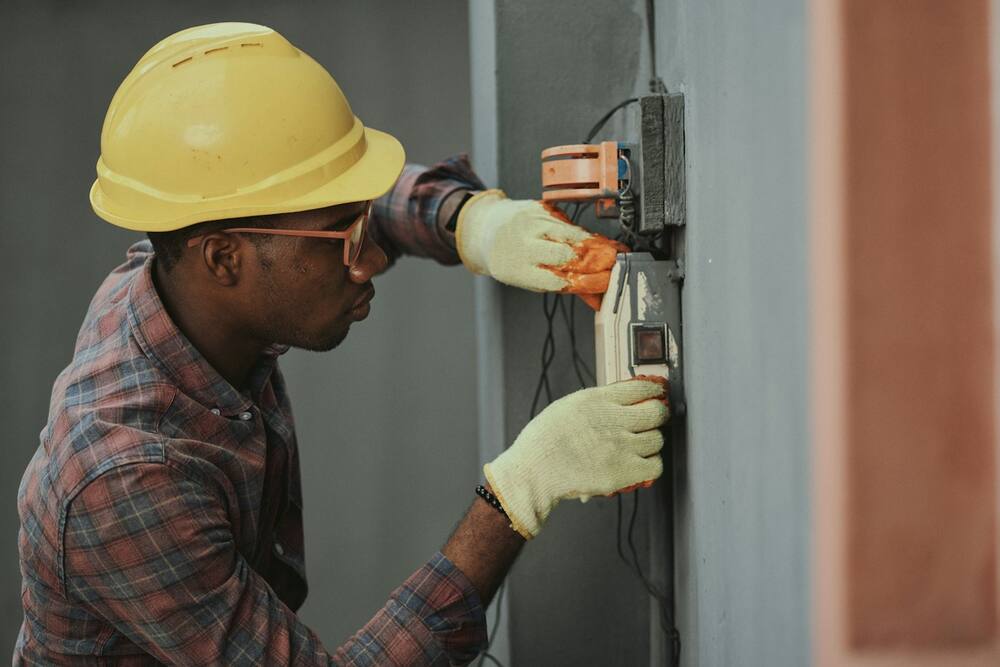 Installateur de climatisation certifié en intervention